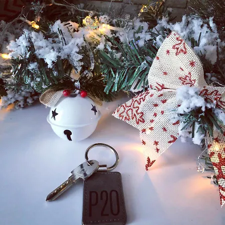 P20 Milmari, Deluxe Studio,