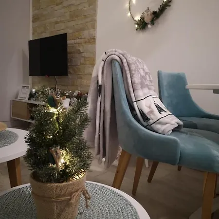 P20 Milmari, Deluxe Studio,