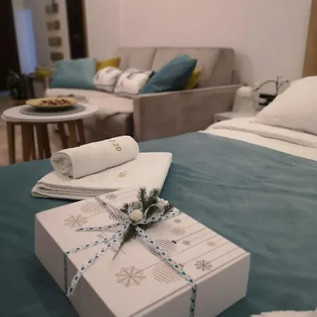 P20 Milmari, Deluxe Studio,